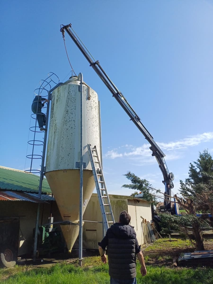 camion bras silo camion bras pour déplacer un silo